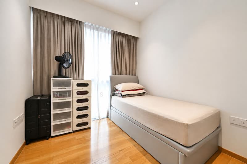 The Gazania, 19 How Sun Drive, 4 Bedrooms, 1,292 sqft, Condominium For Sale, by Nickson Guay, 500180755 - Bedroom - PropertyGuru.com.sg