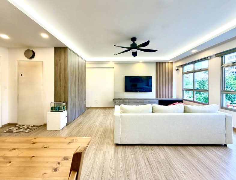874B Tampines Street 85, 874B Tampines Street 85, 4 Bedrooms, 1,216 sqft, HDB Flat For Sale, by Aszri ., 500180759 - Living Room - PropertyGuru.com.sg