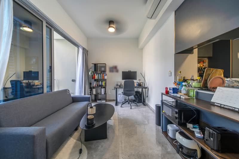 Wilshire Residences, 30 Farrer Road, 1 Bedroom, 463 sqft, Condominium For Sale, by Stella Tan, 500180764 - Living Room - PropertyGuru.com.sg
