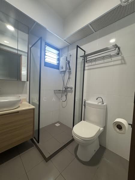 113A Alkaff Crescent, 113A Alkaff Crescent, 3 Bedrooms, 1,001 sqft, HDB Flat For Sale, by Lucas Leow, 500180771 - Bathroom - PropertyGuru.com.sg