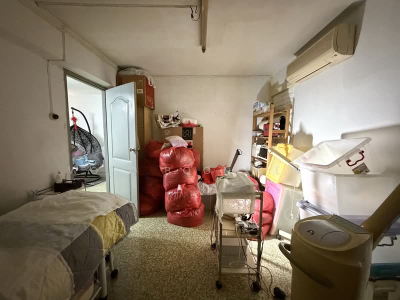 123 Lorong 1 Toa Payoh, 123 Lorong 1 Toa Payoh, 2 Bedrooms, 721 sqft, HDB Flat For Sale, by Wong Boon Keng, 500180781 - Interior - PropertyGuru.com.sg