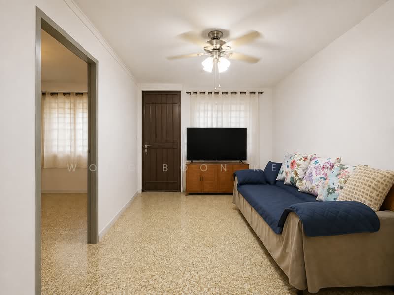 123 Lorong 1 Toa Payoh, 123 Lorong 1 Toa Payoh, 2 Bedrooms, 721 sqft, HDB Flat For Sale, by Wong Boon Keng, 500180781 - Living Room - PropertyGuru.com.sg