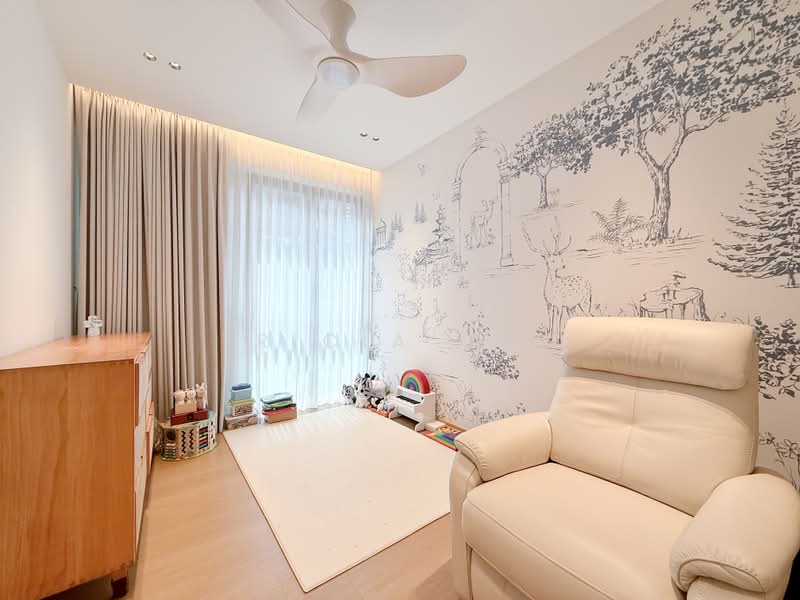 Treasure at Tampines, 29 Tampines Lane, 5 Bedrooms, 1,711 sqft, Condominium For Sale, by Tricia Ong, 500180796 - Bedroom - PropertyGuru.com.sg