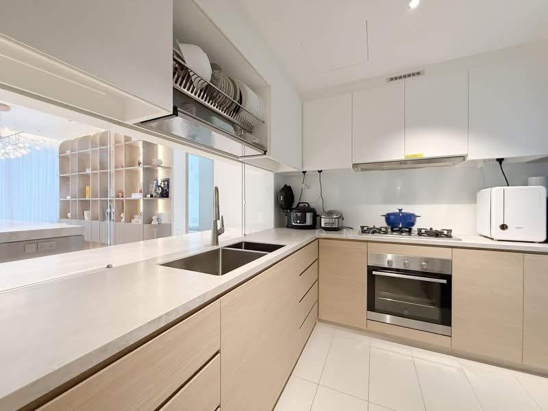 Treasure at Tampines, 29 Tampines Lane, 5 Bedrooms, 1,711 sqft, Condominium For Sale, by Tricia Ong, 500180796 - Kitchen - PropertyGuru.com.sg