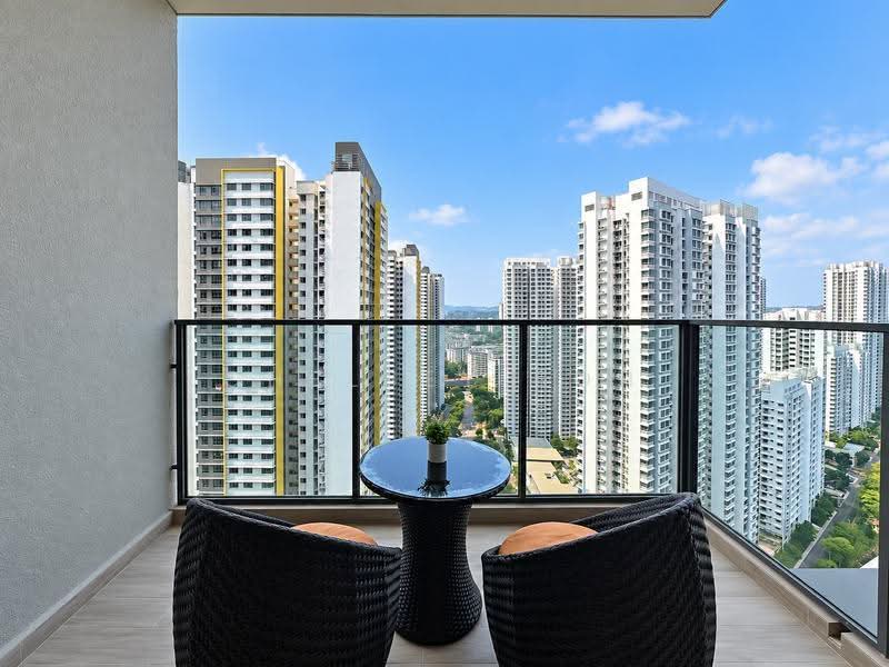 Clavon, Clementi Avenue 1, Buona Vista / West Coast / Clementi New Town, 3 Bedrooms, 958 sqft, Condominium For Sale, by Chelsey Soh, 500180798 - Balcony - PropertyGuru.com.sg