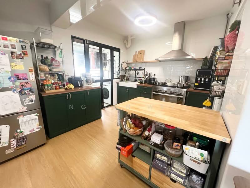 467A Bukit Batok West Avenue 9, 467A Bukit Batok West Avenue 9, 3 Bedrooms, 1,001 sqft, HDB Flat For Sale, by Ng Jun Wei, 500180801 - Kitchen - PropertyGuru.com.sg