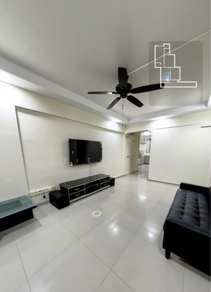 110 Tampines Street 11, 110 Tampines Street 11, 2 Bedrooms, 732 sqft, HDB Flat For Rent, by Keith Tan, 500180804 - PropertyGuru.com.sg