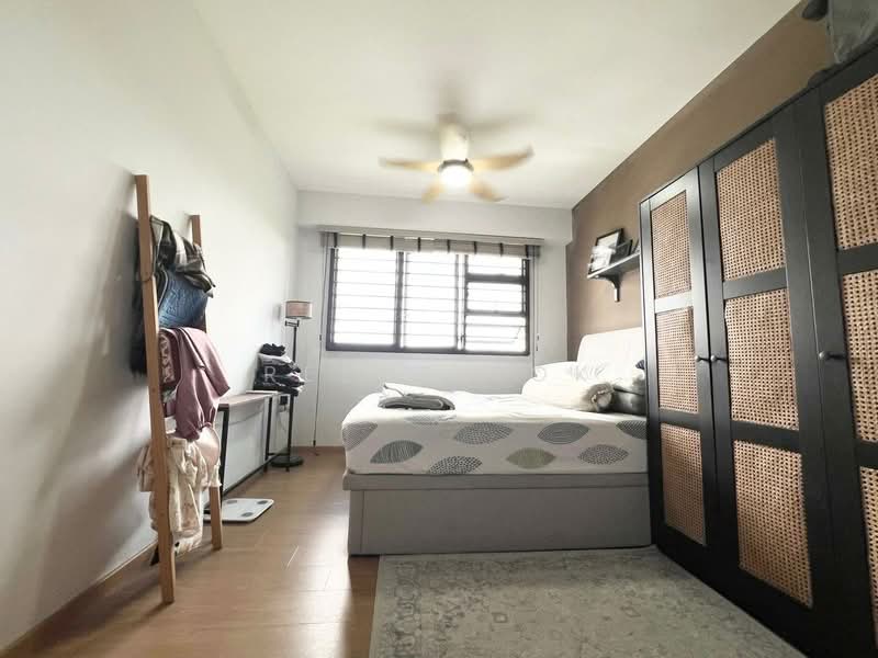 467A Bukit Batok West Avenue 9, 467A Bukit Batok West Avenue 9, 3 Bedrooms, 1,001 sqft, HDB Flat For Sale, by Reene Tok, 500180808 - Bedroom - PropertyGuru.com.sg