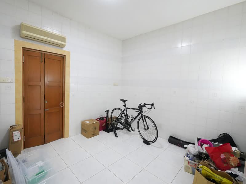 2 Storey Inter-Terrace in Seletar Hills Estate, , 4 Bedrooms, 2,600 sqft, Terraced House For Sale, by Glendon Ong, 500180820 - Interior - PropertyGuru.com.sg