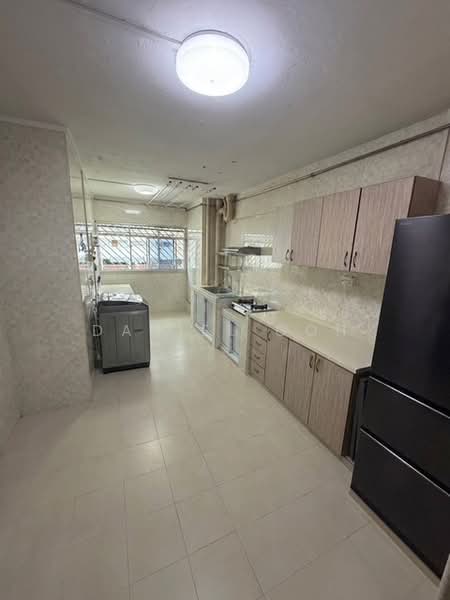 105 Towner Road, 105 Towner Road, 2 Bedrooms, 797 sqft, HDB Flat For Sale, by Daniel Goh, 500180840 - Kitchen - PropertyGuru.com.sg