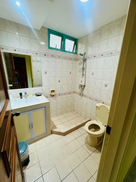 Hillview Park, 19A Hillview Avenue, 3 Bedrooms, 1,238 sqft, Condominium For Rent, by Sherly Wai, 500180844 - Bathroom - PropertyGuru.com.sg