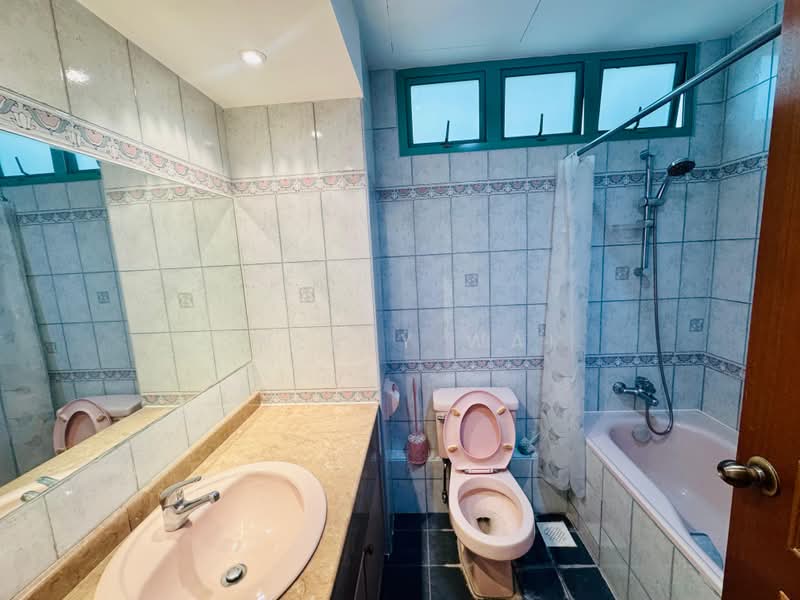 Hillview Park, 19A Hillview Avenue, 3 Bedrooms, 1,238 sqft, Condominium For Rent, by Sherly Wai, 500180844 - Bathroom - PropertyGuru.com.sg