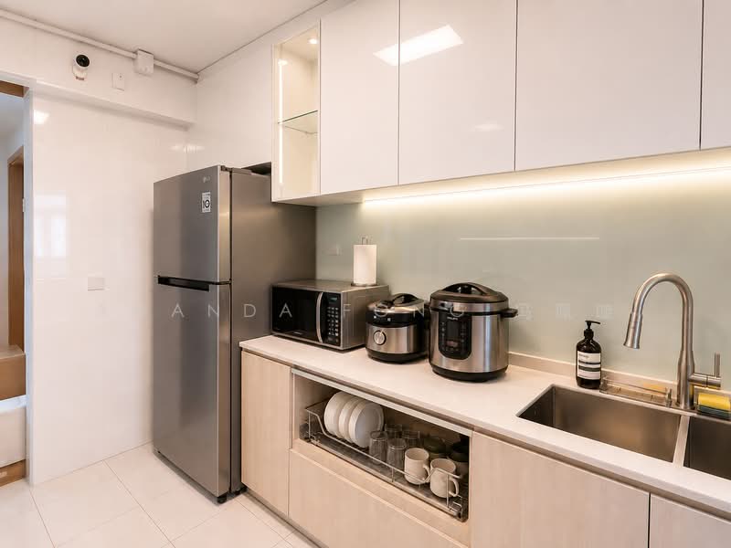 265C Punggol Way, 265C Punggol Way, 3 Bedrooms, 990 sqft, HDB Flat For Sale, by Amanda Fong 冯佩璇, 500180846 - Kitchen - PropertyGuru.com.sg