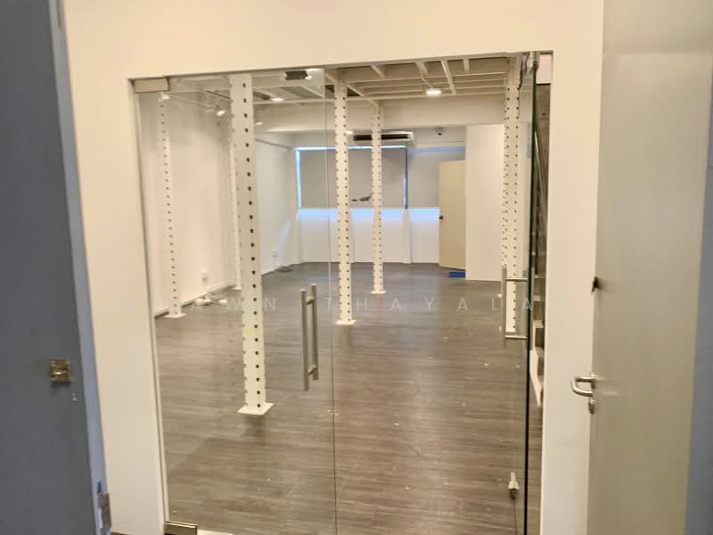 Oxley BizHub, 61 Ubi Road 1, 1,453 sqft, Light Industrial (B1) For Rent, by Shawn Thayalan, 500180865 - CommercialGuru.com.sg