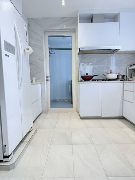 The Tresor, 26 Duchess Road, 3 Bedrooms, 1,485 sqft, Condominium For Sale, by Terence Tan, 500180872 - Kitchen - PropertyGuru.com.sg