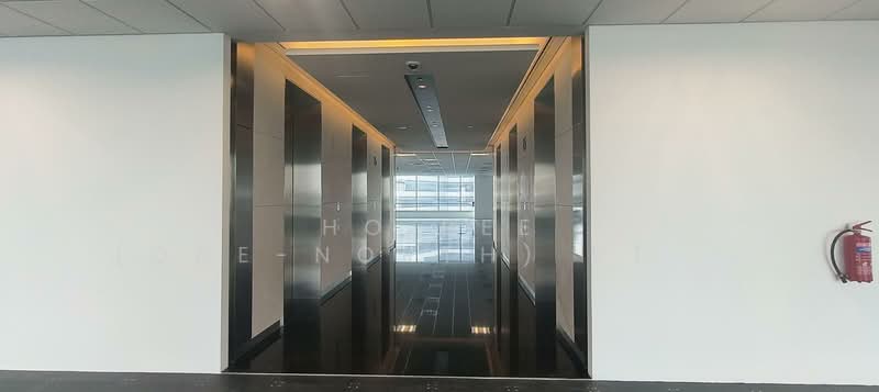 The Metropolis, 9 North Buona Vista Drive, 27,739 sqft, Office For Rent, by ViVian Ng, 500180878 - Lobby - CommercialGuru.com.sg