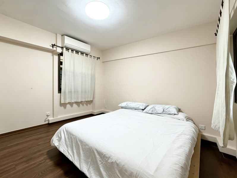 684D Woodlands Drive 73, 684D Woodlands Drive 73, 3 Bedrooms, 1,108 sqft, HDB Flat For Sale, by Hafiz Nor, 500180881 - Master Bedroom - PropertyGuru.com.sg