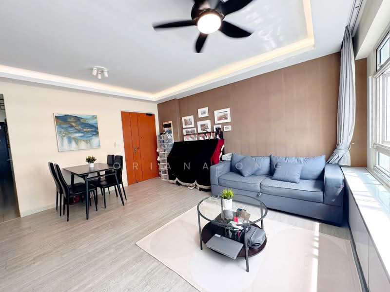 126C Kim Tian Road, 126C Kim Tian Road, 3 Bedrooms, 1,001 sqft, HDB Flat For Sale, by Loriana Ong, 500180890 - Living Room - PropertyGuru.com.sg