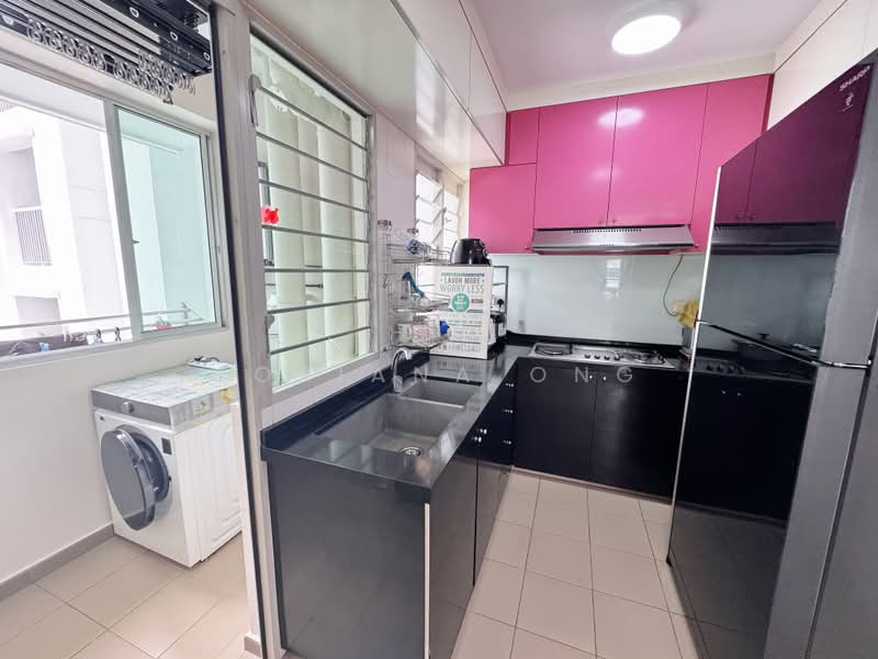 126C Kim Tian Road, 126C Kim Tian Road, 3 Bedrooms, 1,001 sqft, HDB Flat For Sale, by Loriana Ong, 500180890 - PropertyGuru.com.sg