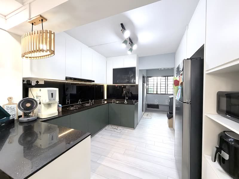 705 Woodlands Drive 40, 705 Woodlands Drive 40, 3 Bedrooms, 1,098 sqft, HDB Flat For Sale, by Mohamed Yaseen, 500180904 - Kitchen - PropertyGuru.com.sg