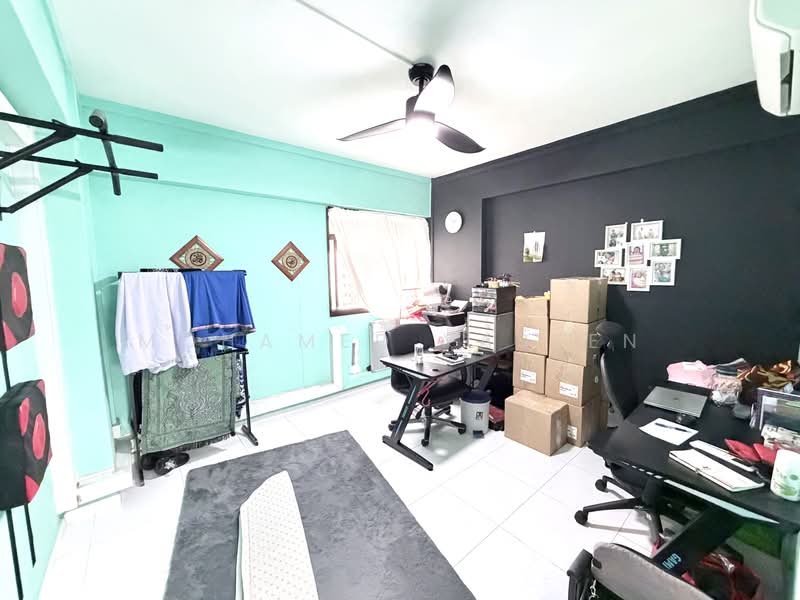 705 Woodlands Drive 40, 705 Woodlands Drive 40, 3 Bedrooms, 1,098 sqft, HDB Flat For Sale, by Mohamed Yaseen, 500180904 - Study - PropertyGuru.com.sg