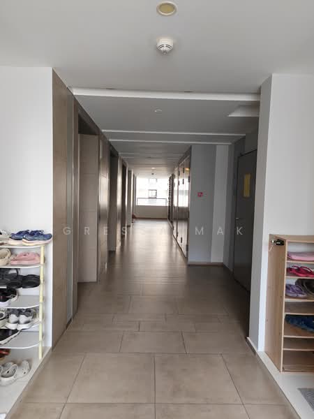 Riverbank at Fernvale, Sengkang West Way/Fernvale, 3 Bedrooms, 947 sqft, Condominium For Sale, by Gressa Mak, 500180919 - Corridor - PropertyGuru.com.sg