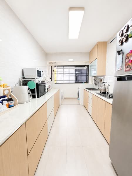 479B Yishun Street 42, 479B Yishun Street 42, 3 Bedrooms, 1,001 sqft, HDB Flat For Sale, by Jas Ng, 500180939 - Kitchen - PropertyGuru.com.sg
