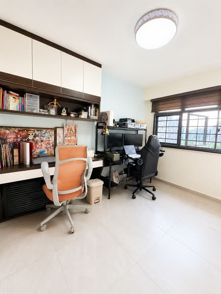 479B Yishun Street 42, 479B Yishun Street 42, 3 Bedrooms, 1,001 sqft, HDB Flat For Sale, by Jas Ng, 500180939 - Study - PropertyGuru.com.sg