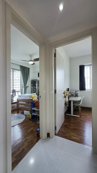 Whitewater, 25 Pasir Ris Street 72, 3 Bedrooms, 1,141 sqft, Executive Condominium For Sale, by TJ Pang, 500180959 - Bedroom - PropertyGuru.com.sg