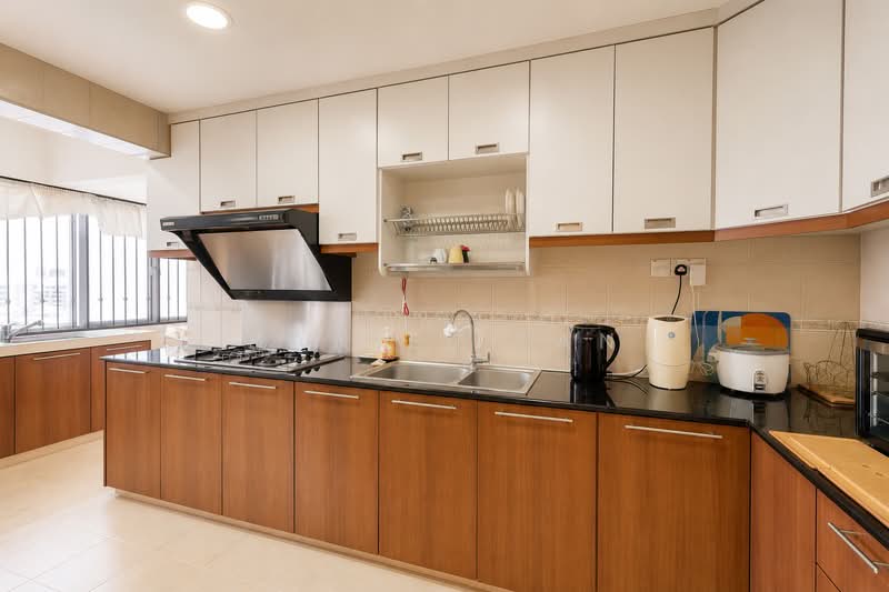 Faber Garden Condominium, 6 Angklong Lane, 4 Bedrooms, 2,121 sqft, Condominium For Sale, by Daniel Tan, 500180960 - Kitchen - PropertyGuru.com.sg