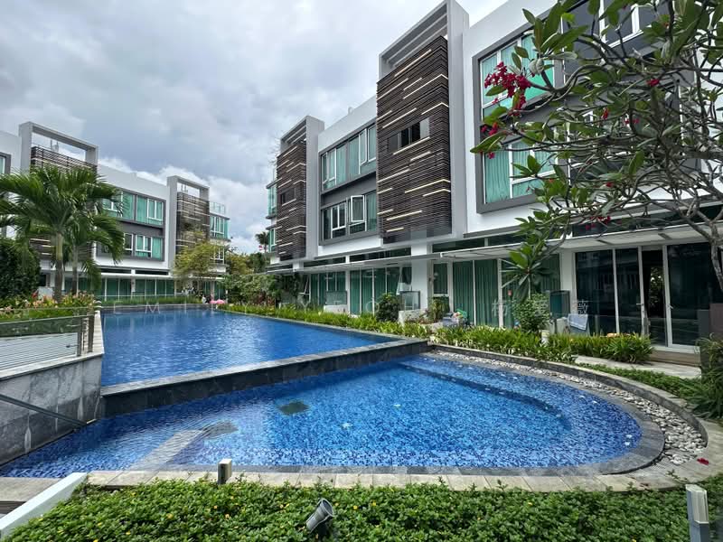 Cabana, 95 Sunrise Terrace, 5 Bedrooms, 3,122 sqft, Cluster House For Sale, by Emily Yeoh 杨爱薇, 500180967 - Exterior - PropertyGuru.com.sg