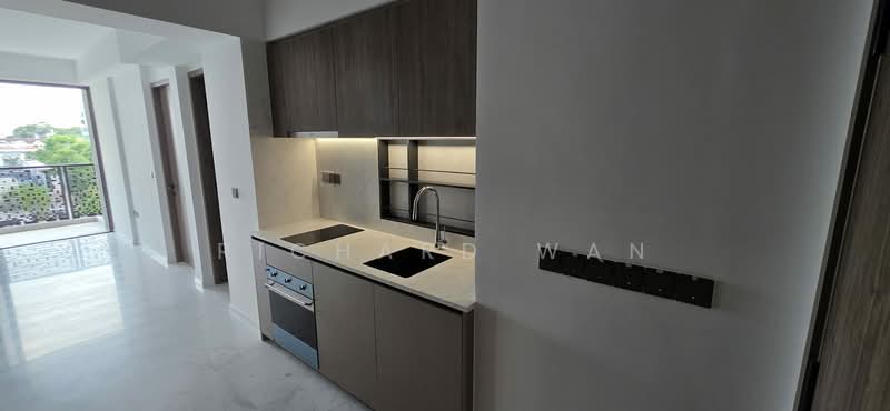 Sceneca Residence, Tanah Merah Kechil Link, 2 Bedrooms, 678 sqft, Condominium For Sale, by Richard Wan, 500180972 - Kitchen - PropertyGuru.com.sg