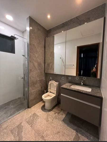 Eco Sanctuary, 63 Chestnut Avenue, 2 Bedrooms, 700 sqft, Condominium For Sale, by Stella Choo, 500180980 - Bathroom - PropertyGuru.com.sg
