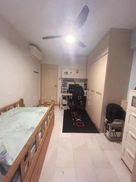 733 Yishun Avenue 5, 733 Yishun Avenue 5, 4 Bedrooms, 1,302 sqft, HDB Flat For Sale, by KEE PENG HAR, 500180986 - Bedroom - PropertyGuru.com.sg