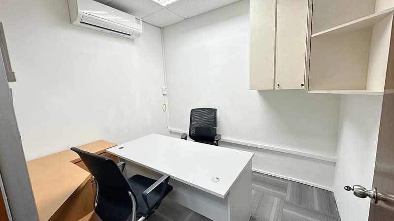 Ubi Techpark, 10 Ubi Crescent, 1,152 sqft, Light Industrial (B1) For Rent, by Ronda Tham, 500180991 - Study - CommercialGuru.com.sg