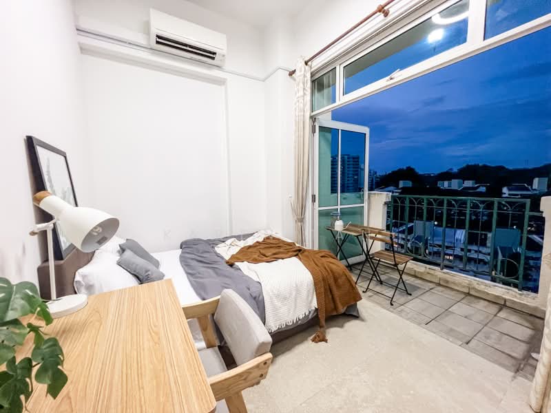 Cavendish Park, 16 Pine Grove, Room Rental, 120 sqft, Condominium For Rent, by Karen Tan, 500180994 - Bedroom - PropertyGuru.com.sg