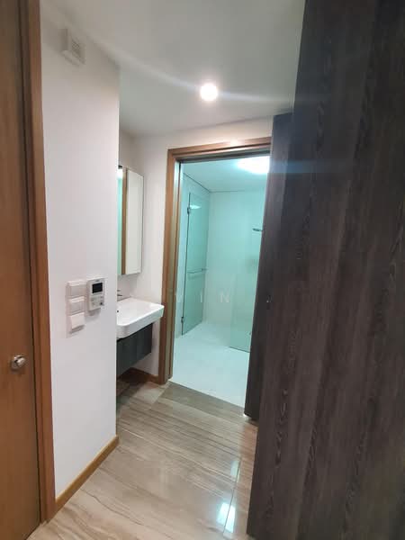 Lakeville, 1 Jurong Lake Link, 2 Bedrooms, 635 sqft, Condominium For Sale, by Alvin ., 500181006 - Bathroom - PropertyGuru.com.sg