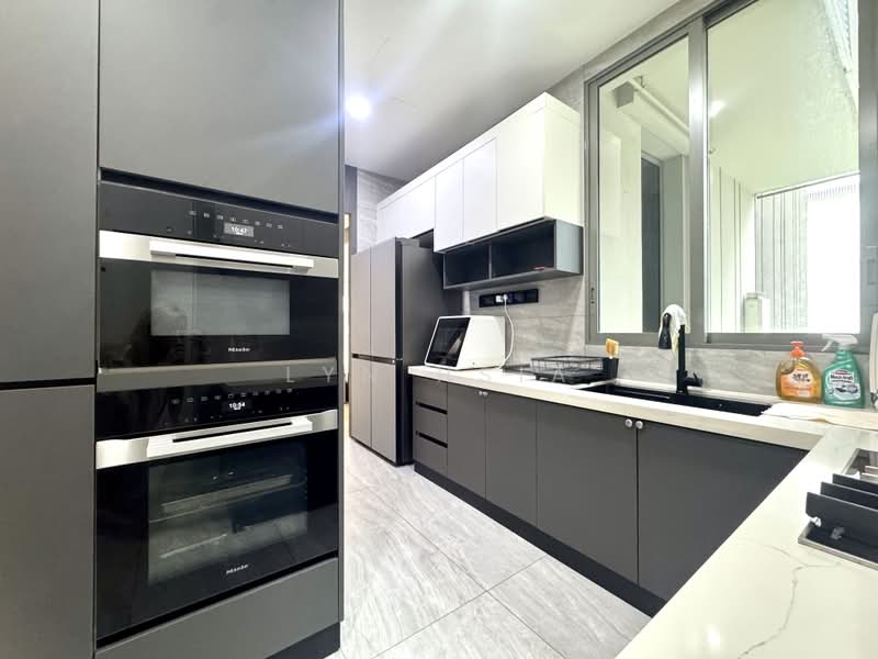 Leedon Residence, 6 Leedon Heights, 2 Bedrooms, 1,044 sqft, Condominium For Rent, by Lyn Hsia, 500181017 - Kitchen - PropertyGuru.com.sg