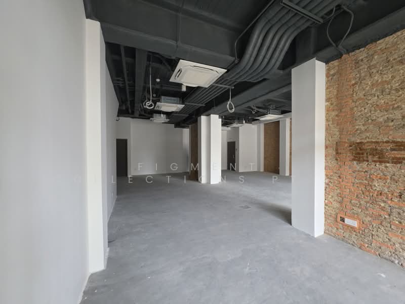Newly Renovated Prime Farrer Park Retail Space for Lease | Suitable for F&B and Other Trades, 591 Serangoon Road, Farrer Park / Serangoon Rd, 1,187 sqft, Shop / Shophouse For Rent, by Figment Collections, 500181019 - Interior - CommercialGuru.com.sg