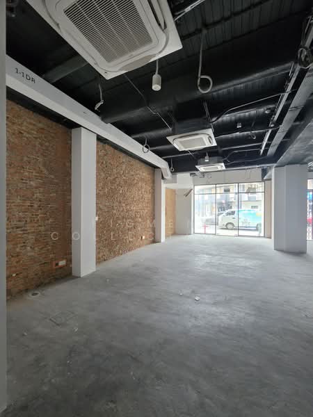 Newly Renovated Prime Farrer Park Retail Space for Lease | Suitable for F&B and Other Trades, 591 Serangoon Road, Farrer Park / Serangoon Rd, 1,187 sqft, Shop / Shophouse For Rent, by Figment Collections, 500181019 - Interior - CommercialGuru.com.sg