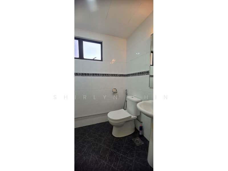 Bayshore Park, 66 Bayshore Road, Room Rental, 140 sqft, Condominium For Rent, by Shirlyn Chin, 500181027 - Bathroom - PropertyGuru.com.sg