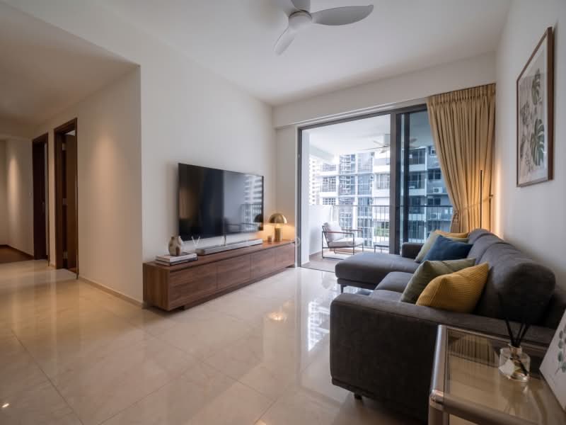 Riverbank at Fernvale, Sengkang West Way/Fernvale, 3 Bedrooms, 1,044 sqft, Condominium For Sale, by Val Ong, 500181053 - Living Room - PropertyGuru.com.sg