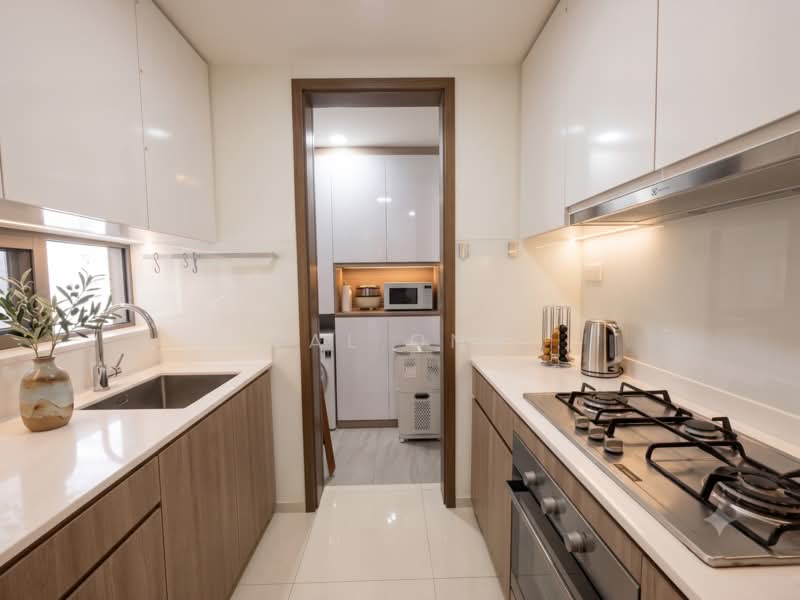 Riverbank at Fernvale, Sengkang West Way/Fernvale, 3 Bedrooms, 1,044 sqft, Condominium For Sale, by Val Ong, 500181053 - Kitchen - PropertyGuru.com.sg
