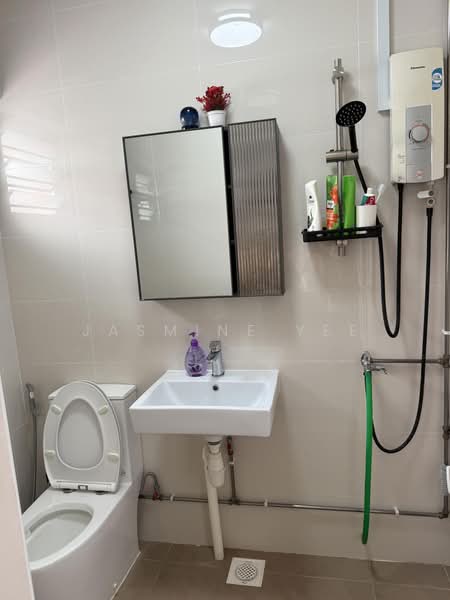 516 Choa Chu Kang Street 51, 516 Choa Chu Kang Street 51, Room Rental, 150 sqft, HDB Flat For Rent, by Jasmine Yee, 500181065 - Bathroom - PropertyGuru.com.sg