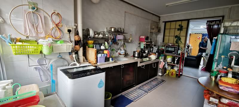 533 Upper Cross Street, 533 Upper Cross Street, 2 Bedrooms, 732 sqft, HDB Flat For Sale, by Douglas Quah, 500181080 - Kitchen - PropertyGuru.com.sg
