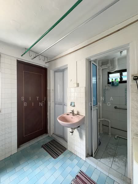 58 Marine Terrace, 58 Marine Terrace, 2 Bedrooms, 700 sqft, HDB Flat For Sale, by Siti Nurjana Binte Oyong, 500181082 - Bathroom - PropertyGuru.com.sg