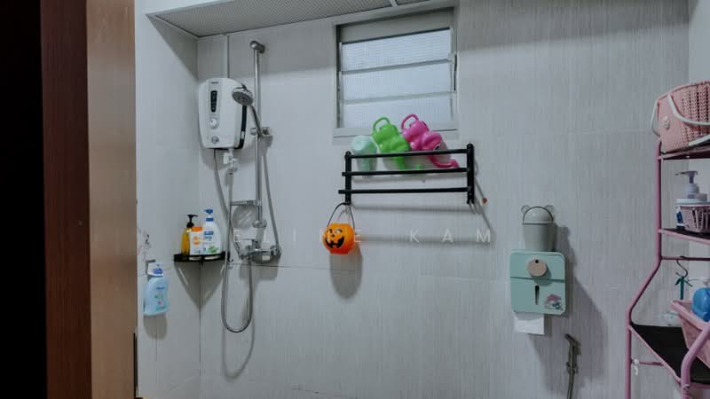 126D CANBERRA STREET, , 3 Bedrooms, 1,001 sqft, HDB Flat For Sale, by Celine Kam, 500181083 - PropertyGuru.com.sg