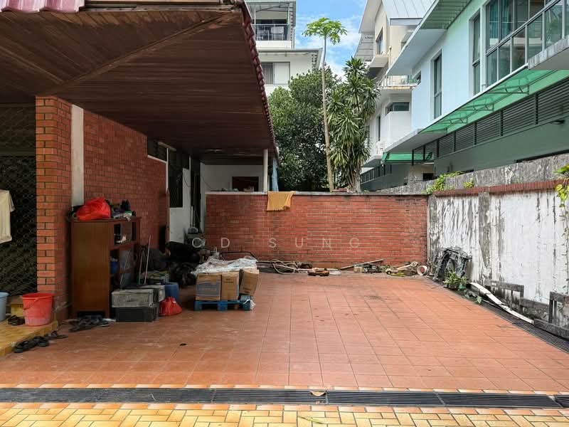 Worker allowed, Bungalow Landed 4 bed 4 baths, Kovan MRT, , 4 Bedrooms, 4,000 sqft, Detached House For Rent, by CD Sung, 500181084 - Exterior - PropertyGuru.com.sg