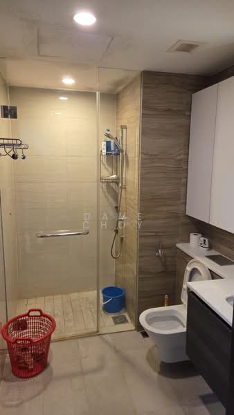 Sims Urban Oasis, 2 Sims Drive, 1 Bedroom, 463 sqft, Condominium For Rent, by Dave Choy, 500181106 - Bathroom - PropertyGuru.com.sg