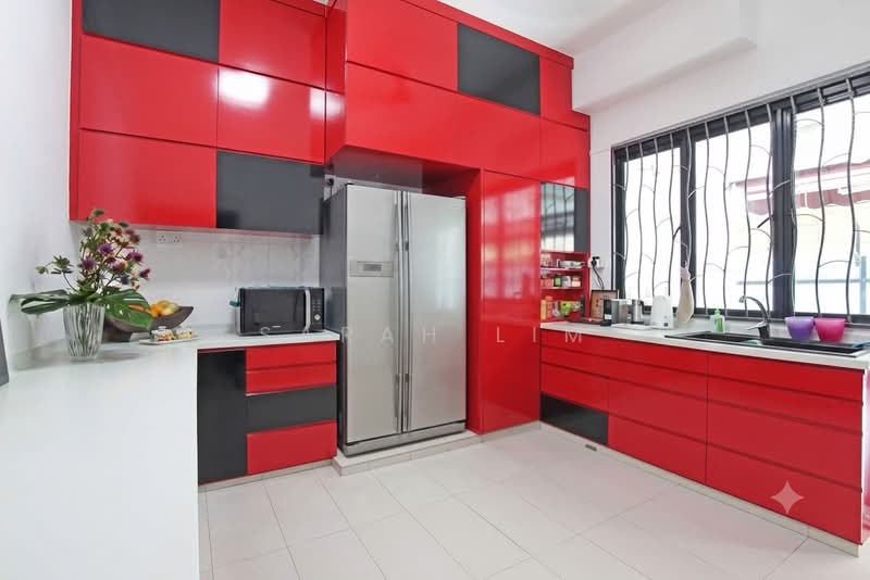 East Coast, Telok Kurau Road, 4 Bedrooms, 1,302 sqft, Walk-up Apartment For Sale, by Sarah Lim, 500181107 - Kitchen - PropertyGuru.com.sg